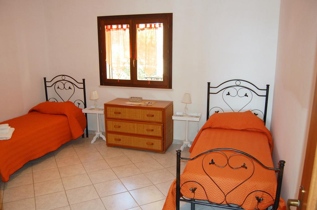 Hibiscus Rosso Donnalucata (Sicily) Exterior foto